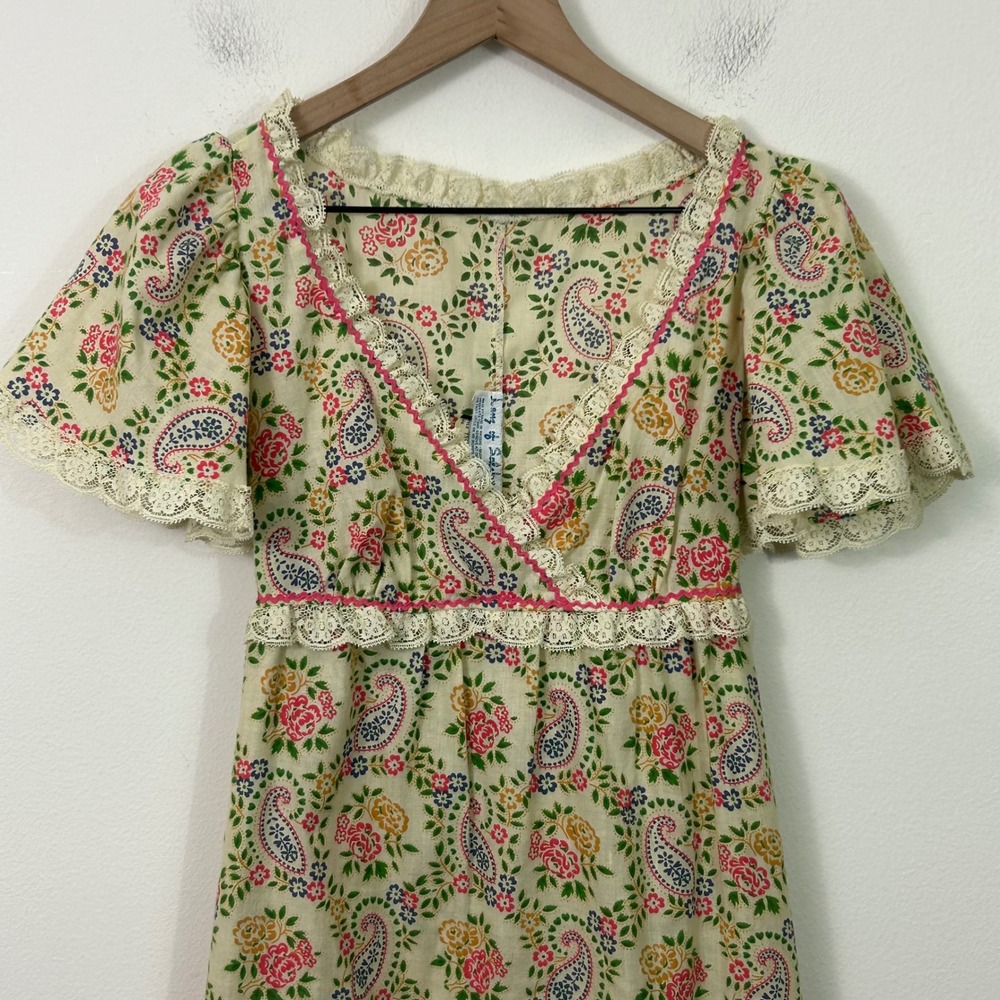 Vintage Lanz of Salzburg Floral Paisley Lace Trim Maxi Nightgown S